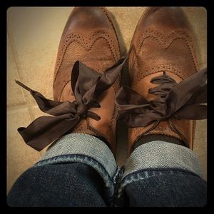 Retro Women’s wingtips. Worn a couple of times